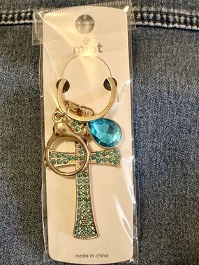 Mint Gold-Tone Teal Cross Keyring with Teardrop Charm